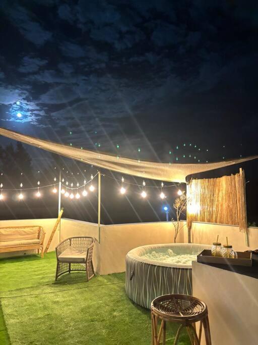 Apartment With Private Rooftop 450 M From The Beach Flic-en-Flacq Dış mekan fotoğraf